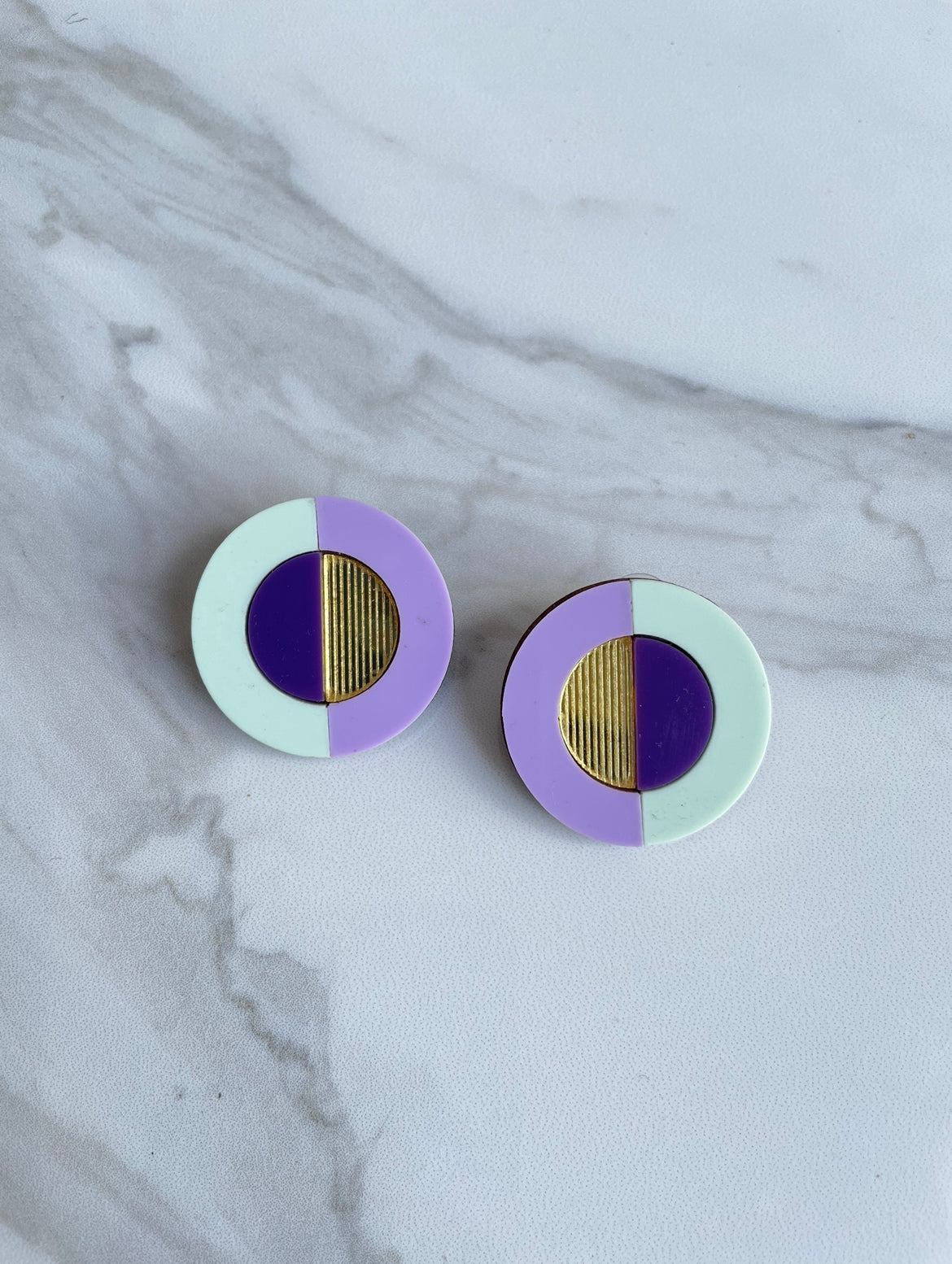 Dual Tone Studs | Pink